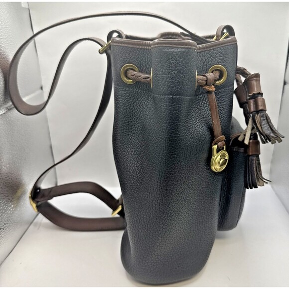 Vintage Dooney & Bourke Drawstring Bucket Bag Backpack purse Black Brown Leather - Picture 5 of 13